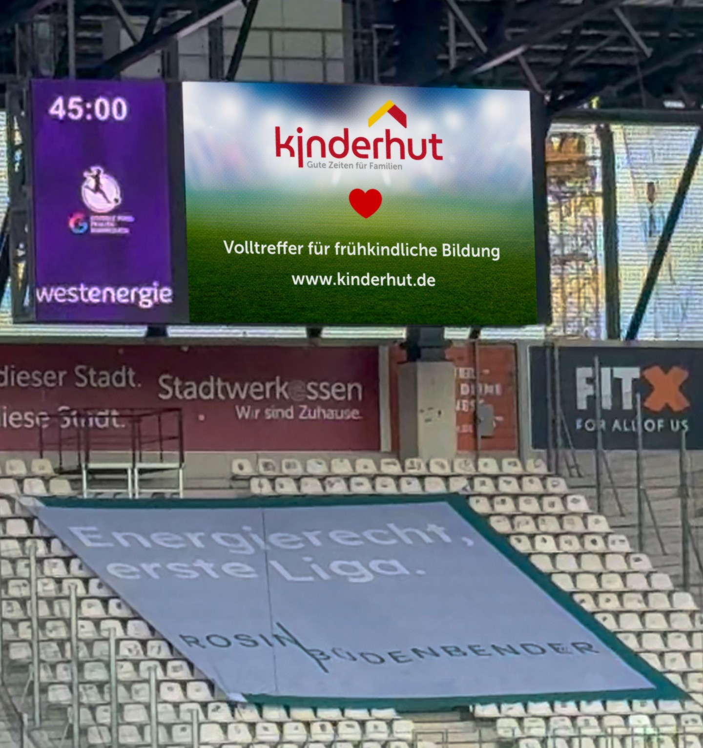 Familienfest, Kinderbetreuung und große Emotionen beim Saisonfinale der SGS Essen